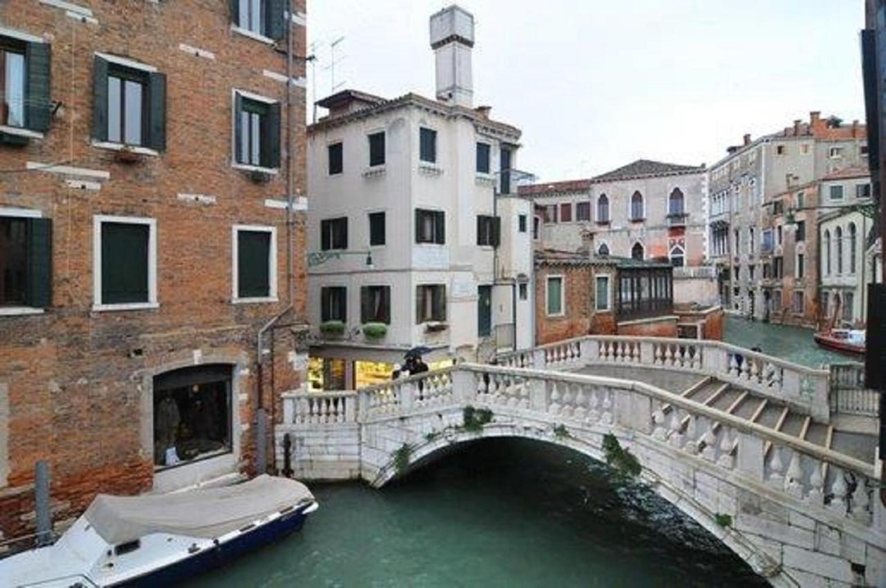Ca' Dei Nomboli Canal View 威尼斯 外观 照片
